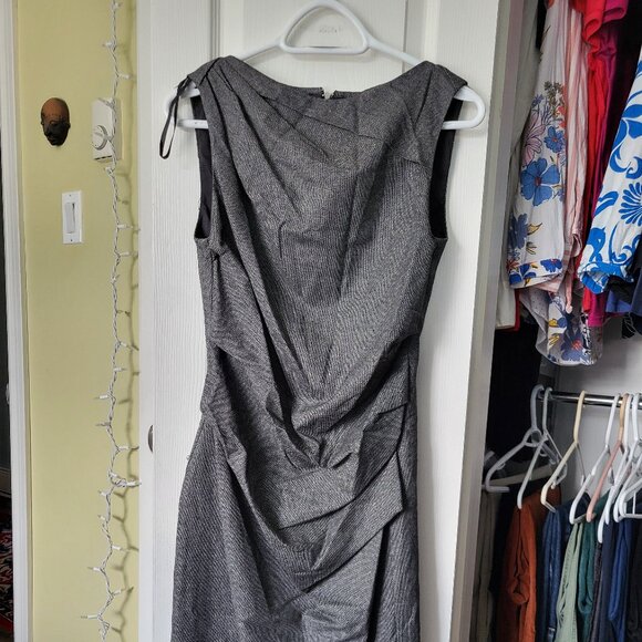 Knee-length Le Chateau dress - Picture 1 of 5